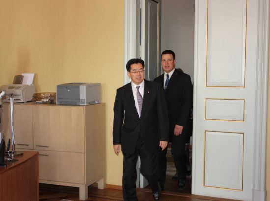 Riigikogu aseesimehe Jüri Ratase kohtumine Jaapani asevälisministri Yutaka Banno'ga